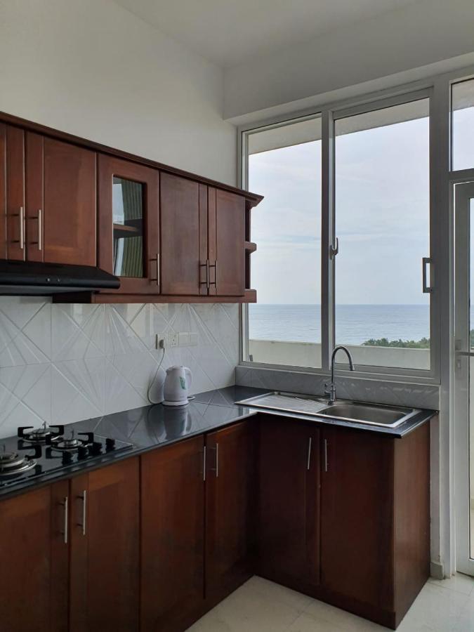New 2 Bedroom Apartment, 100M Away From The Beach Dehiwala-Mount Lavinia Exteriér fotografie