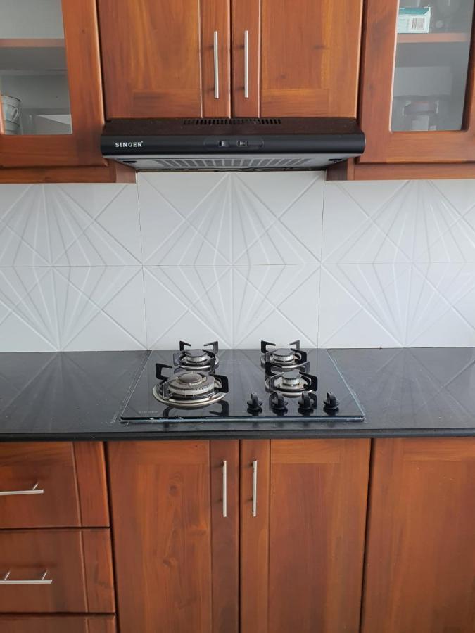 New 2 Bedroom Apartment, 100M Away From The Beach Dehiwala-Mount Lavinia Exteriér fotografie
